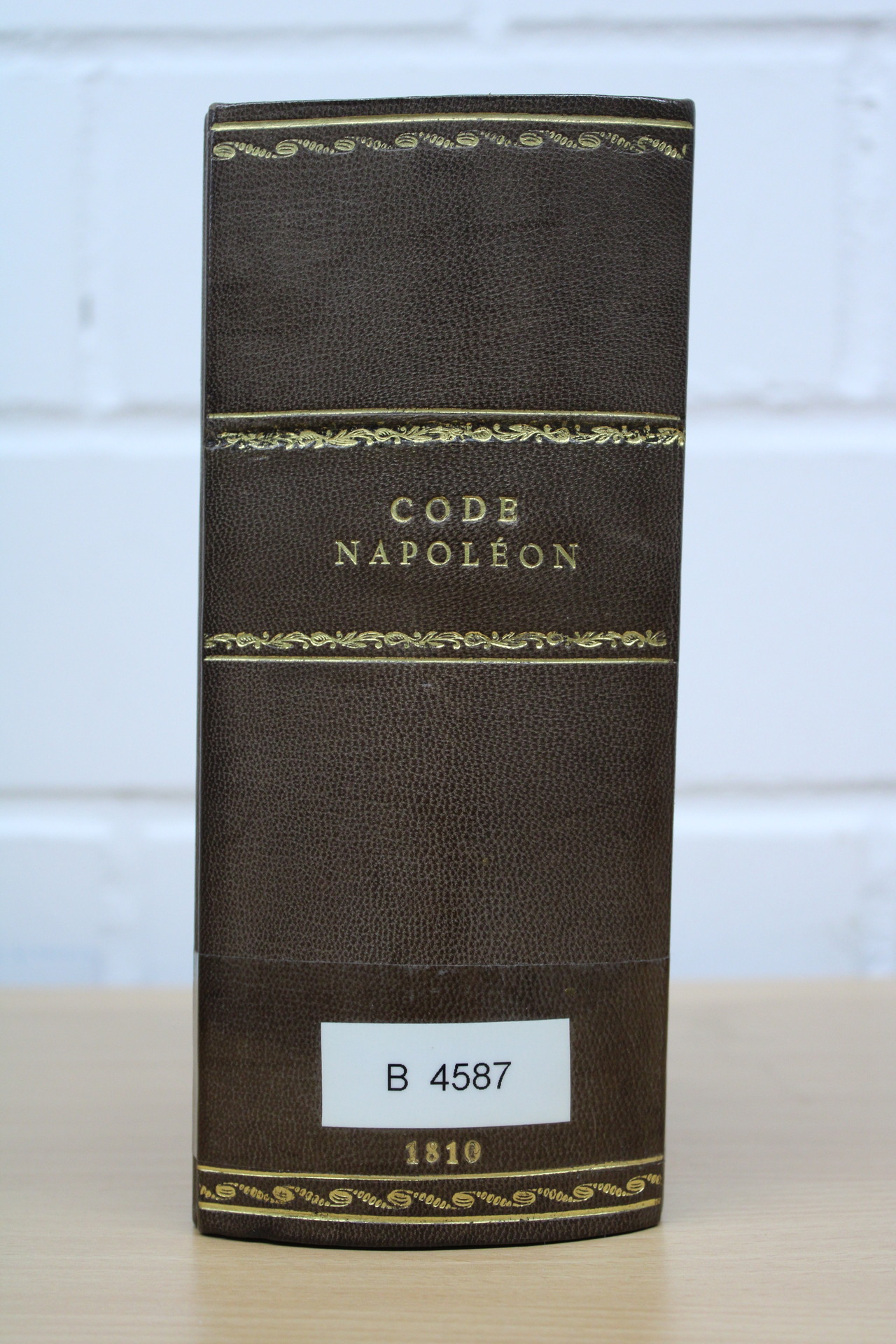 Code Napoleon B 4587 (1.JPG