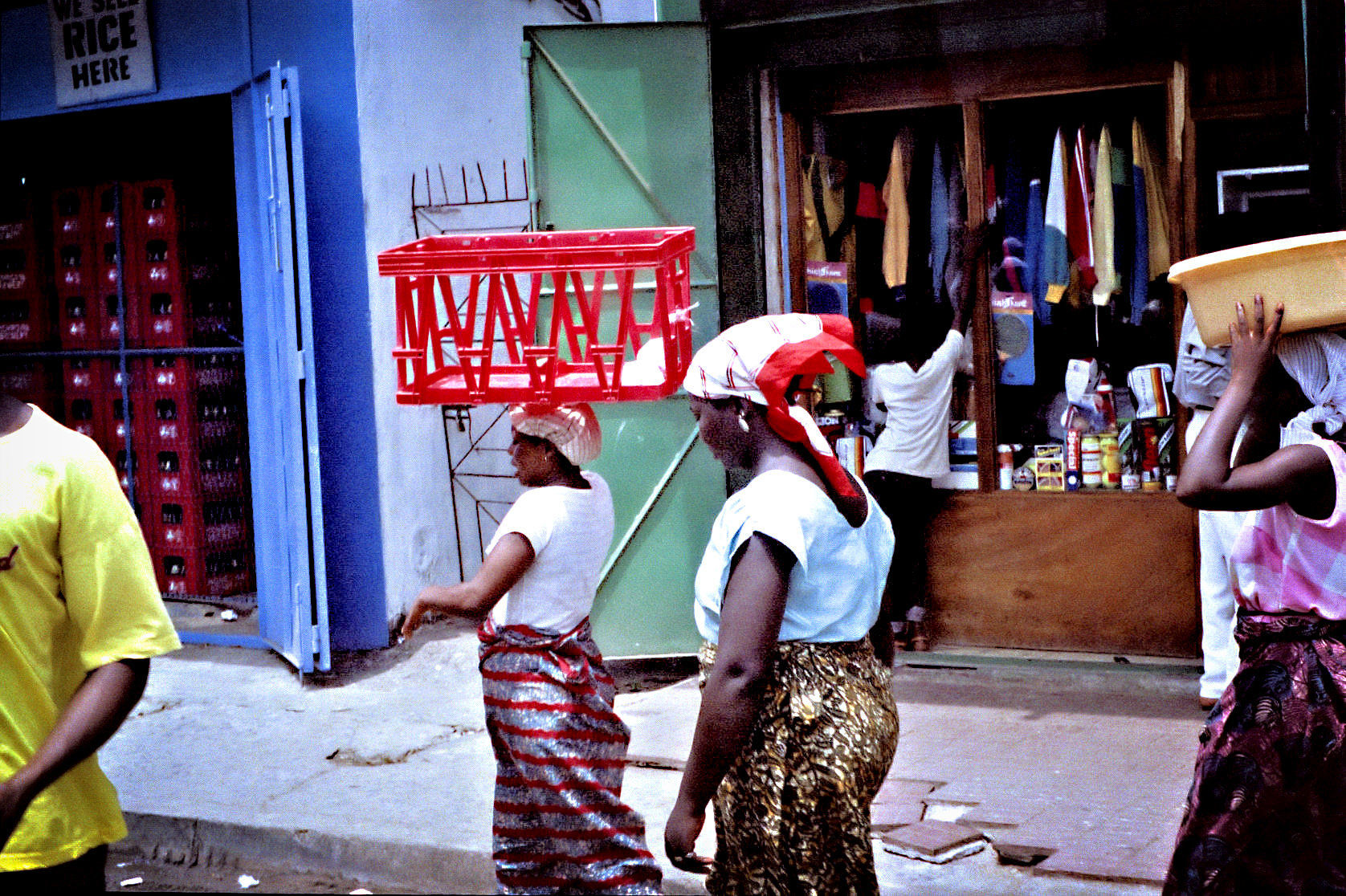 16. Street Scene-Monrovia.jpg