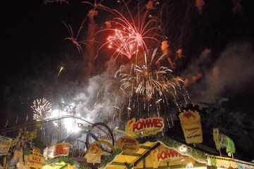 Feuerwerk über Crange 5.jpg