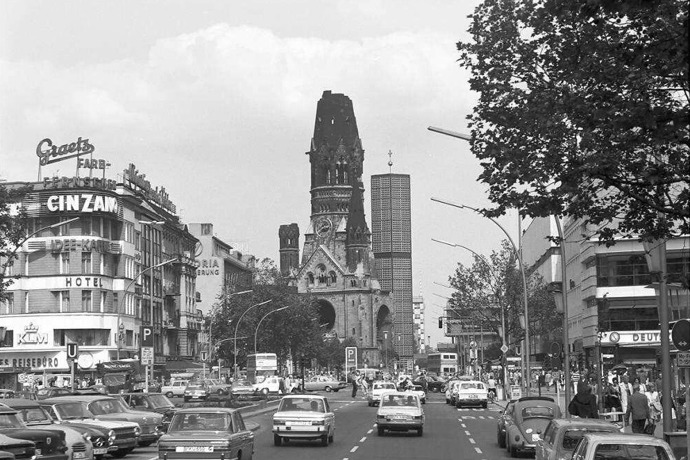 Kurfürstendamm 1970er Jahre.jpg