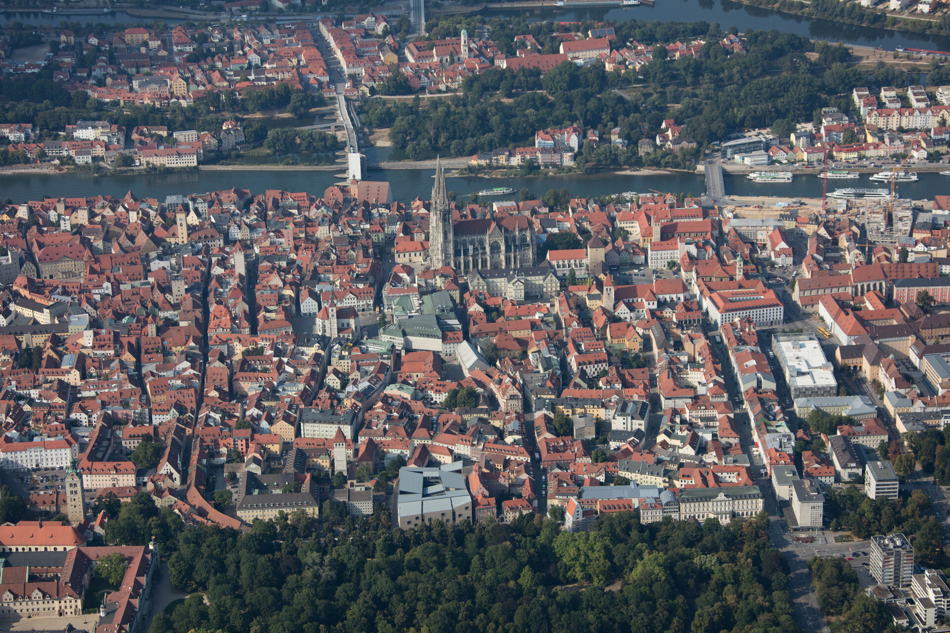 Abb.3_5SR04042_Regensburg_c_BLfD_Foto_Klaus_Leidorf.jpg