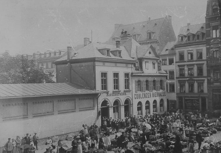 FA 1,60 - Münzplatz Markt 1886.jpg