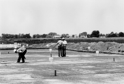 MaierimGesprächaufFläche_Sieversimg048.jpg