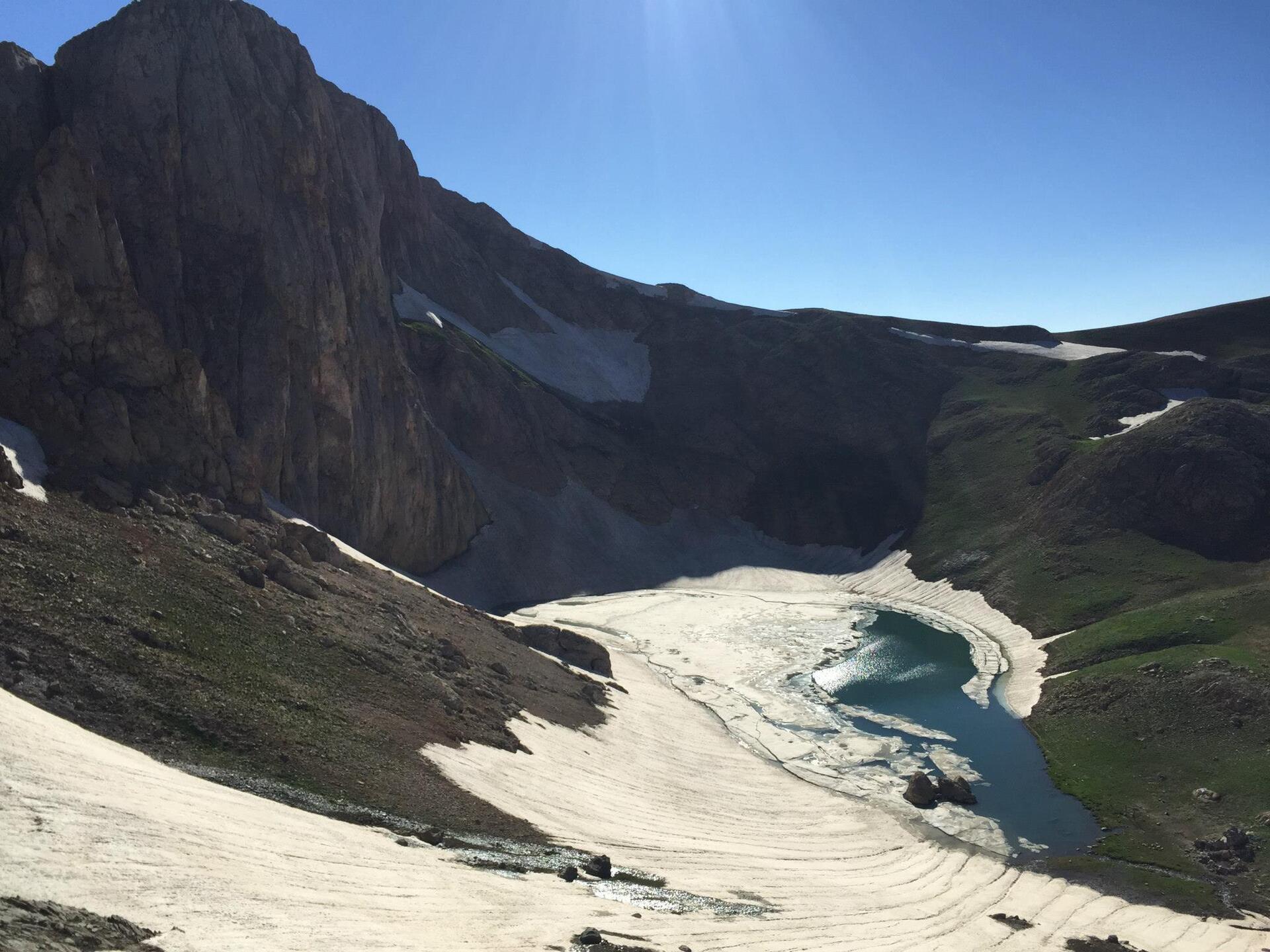4.3 Rivers-Lakes-Fountains_Gultekin.jpg 4.3 Rivers-Lakes-Fountains_Gultekin.jpg