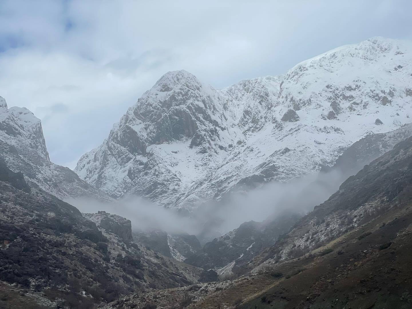 4.2 Mountains-Rocks_Gültekin.jpg 4.2 Mountains-Rocks_Gültekin.jpg