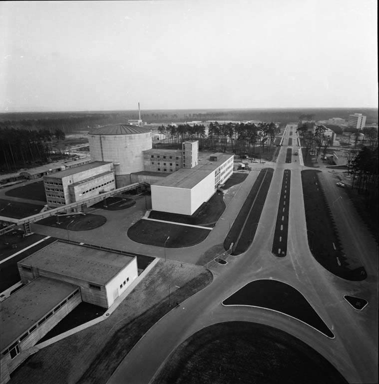 Das Kernforschungszentrum, 1963