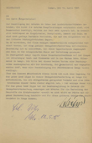 B4516_03_1.jpg