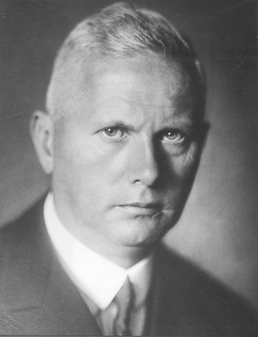2351, zugeschnitten.jpg