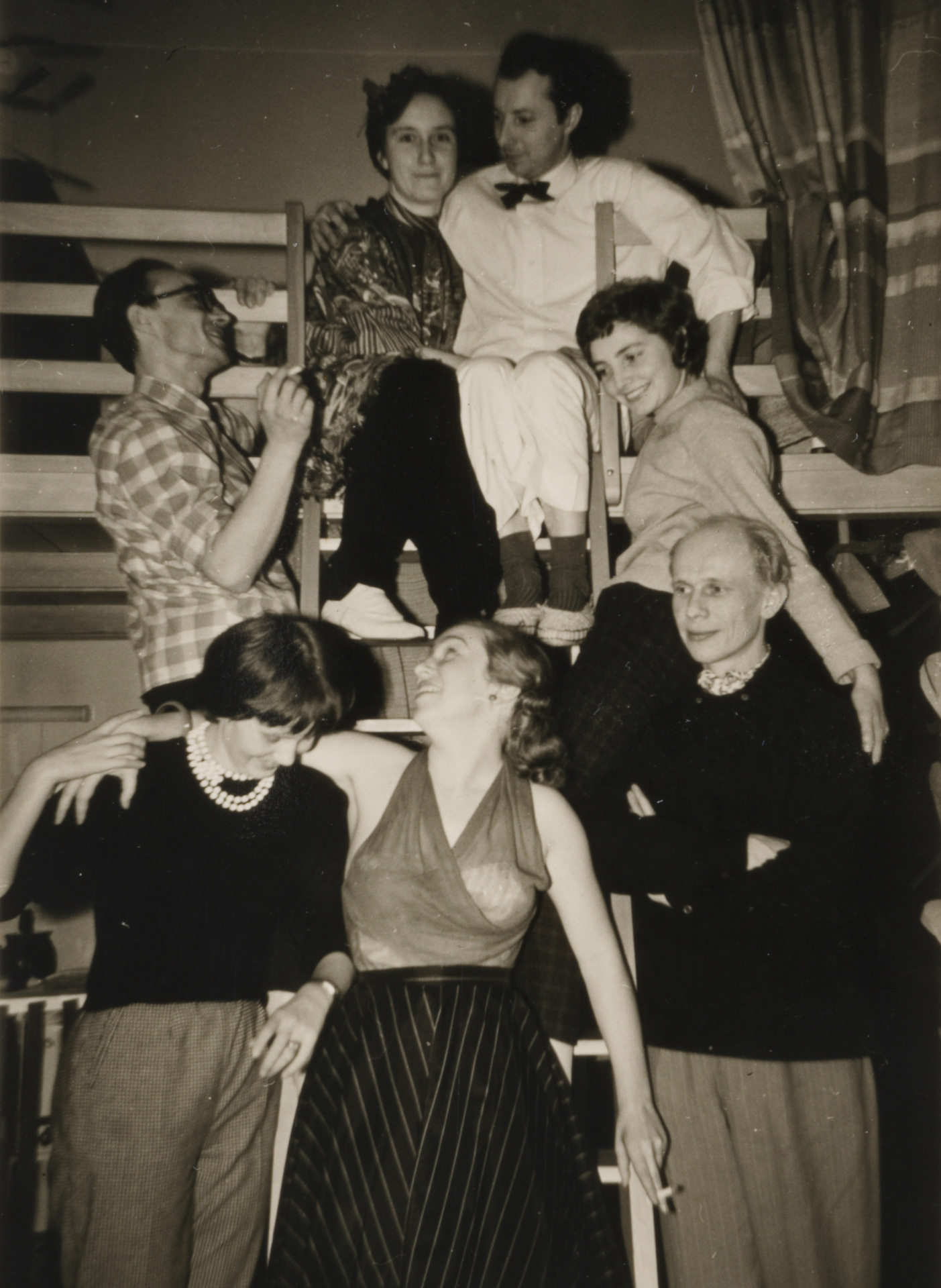 02Marianne u. Otto Rohse mit Künstlerfreunden.jpg