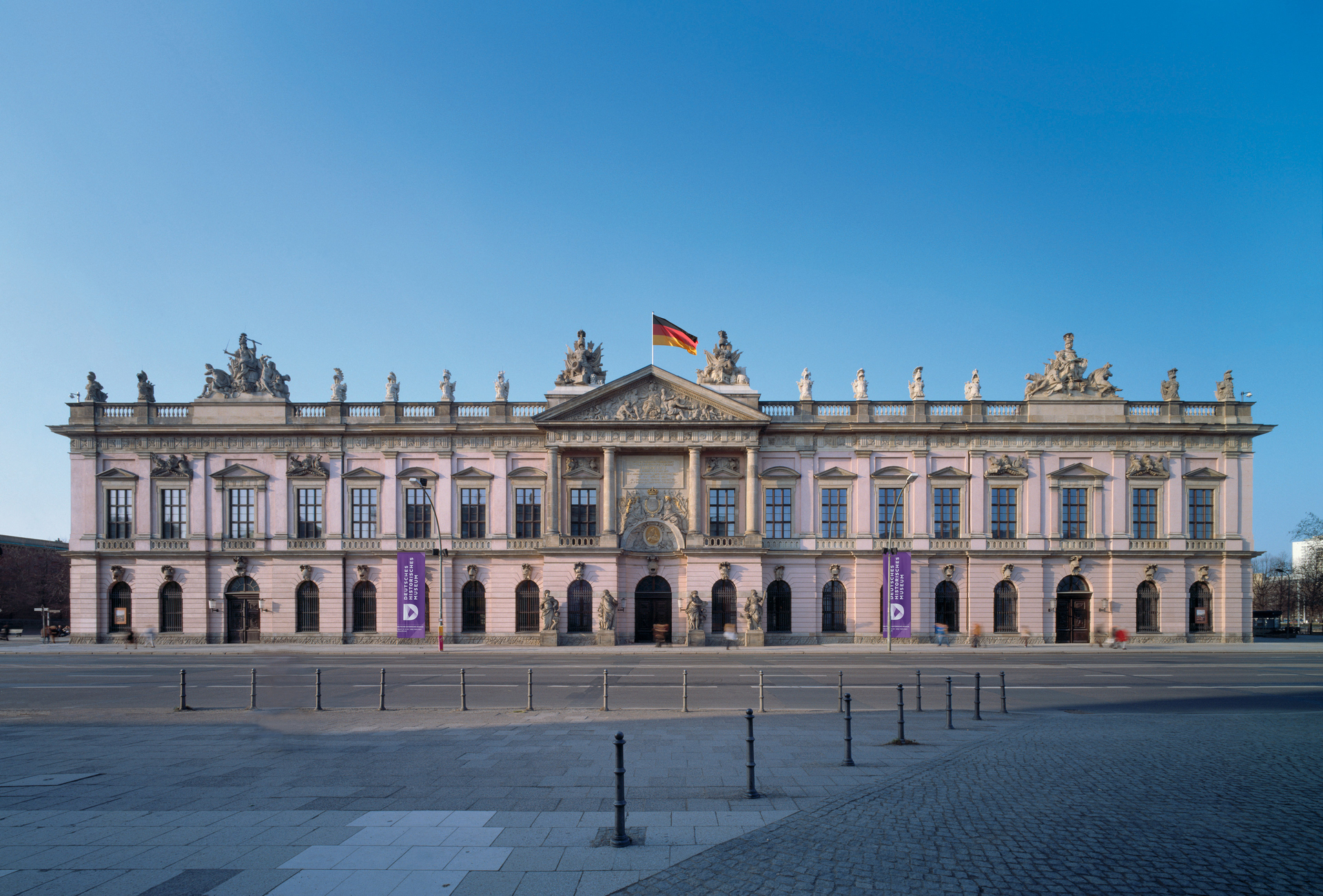 01_Deutsches_Historisches_Museum__Zeughaus__c__Ulrich_Schwarz.jpg 01_Deutsches_Historisches_Museum__Zeughaus__c__Ulrich_Schwarz.jpg