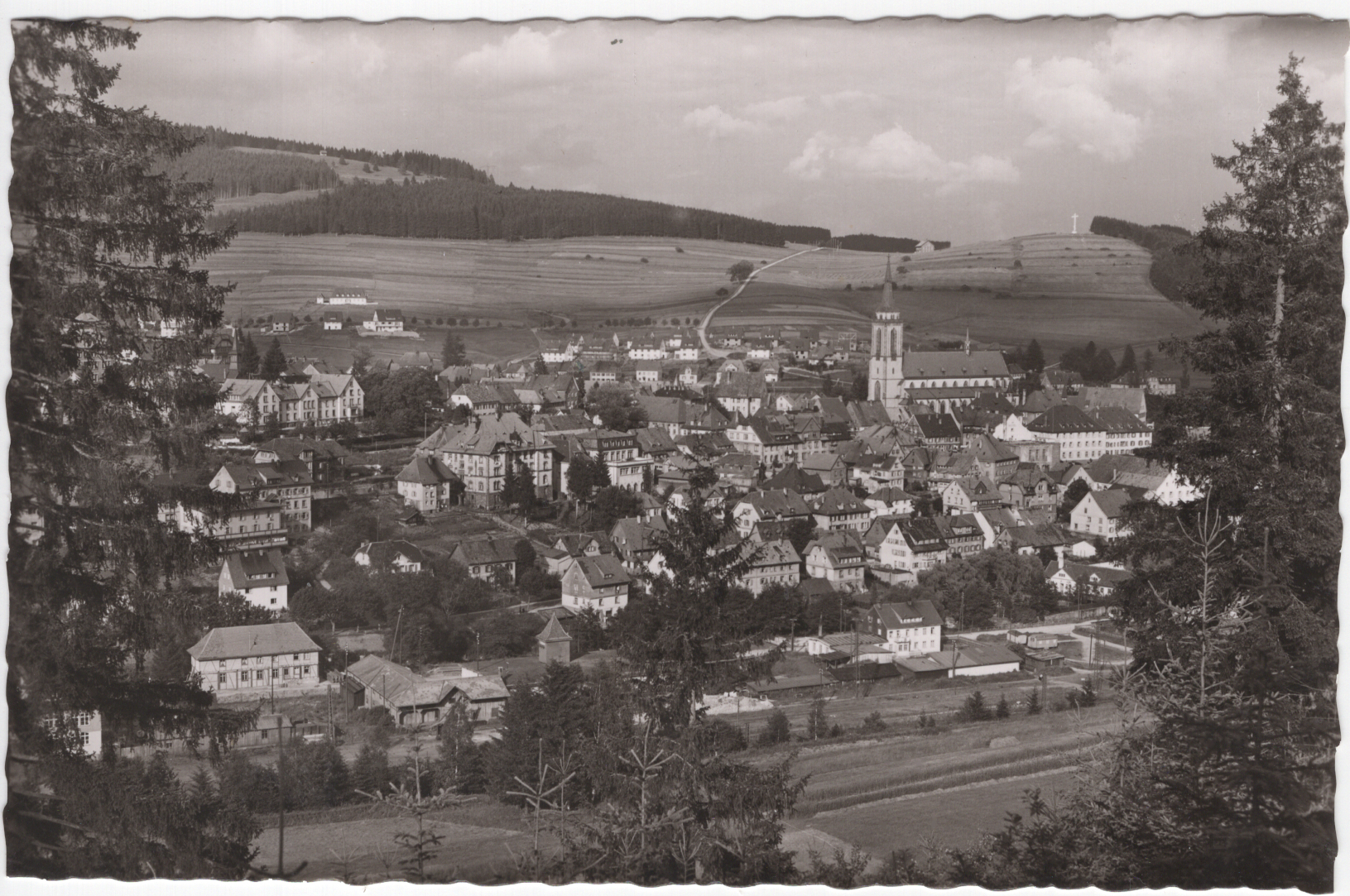 Neustadt-40er-Jahre-St-A-Titisee-Neustadt.jpg Neustadt-40er-Jahre-St-A-Titisee-Neustadt.jpg