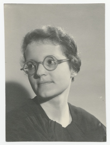 Portrait-Marguerite-Vogt-um-1940.jpg