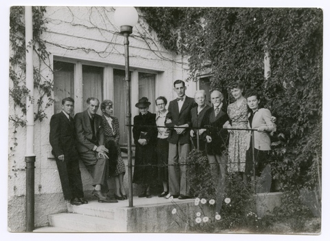 Familien-Vogt-Reifenberg-um-1945.jpg