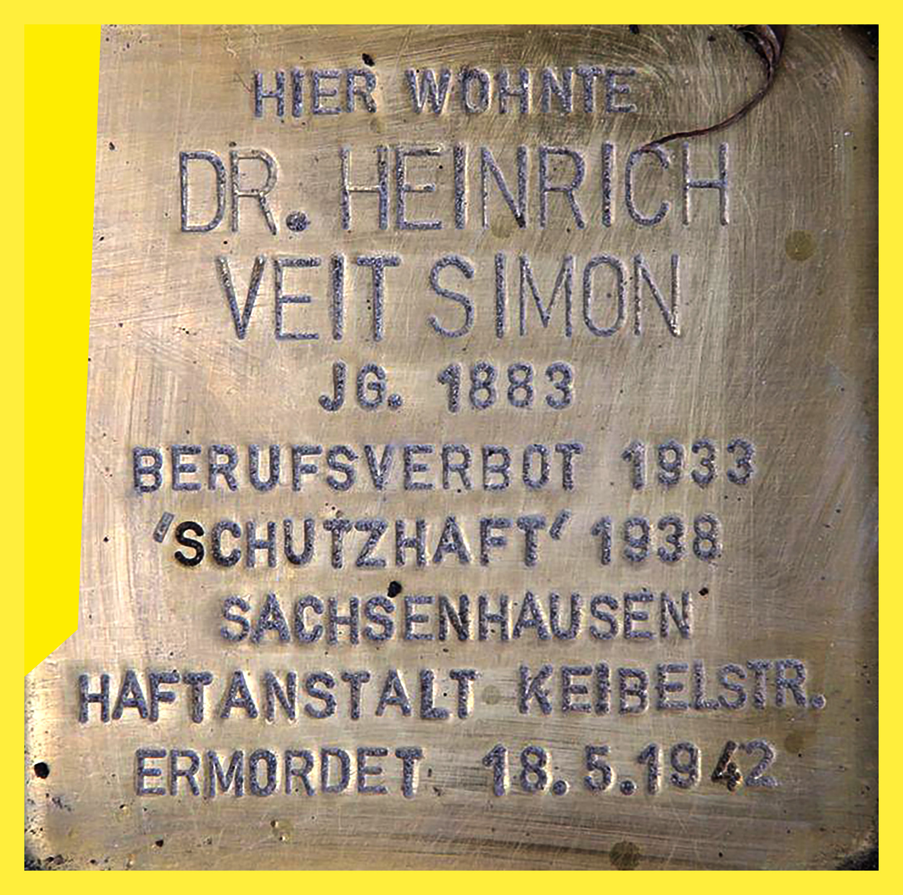 Simon 10_Stolperstein_Heinrich Veit Simon_bearb.jpg Simon 10_Stolperstein_Heinrich Veit Simon_bearb.jpg